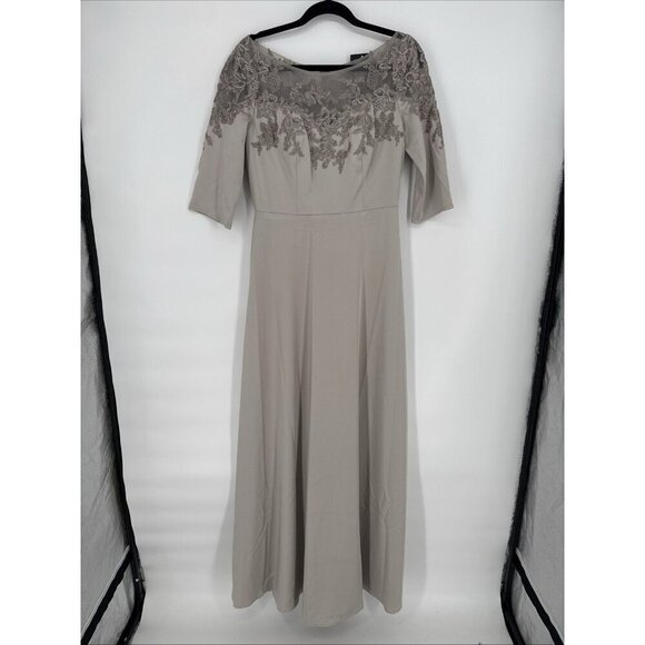 La Femme Womens Size 4 Silver 29227 Embroidered Illusion Neck Gown $469 New - Picture 5 of 16